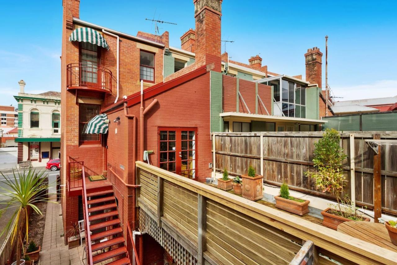 Apartamento Historic Chic - A Spacious Two-story Pad