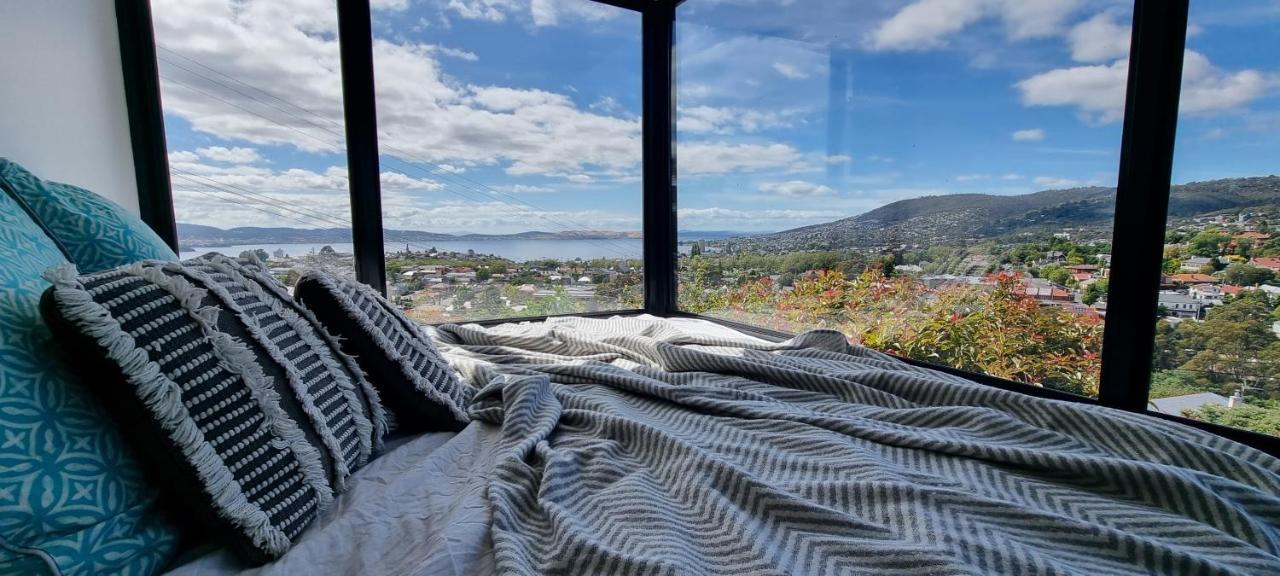 Hill House - Charming Home, Stunning Views Close To *