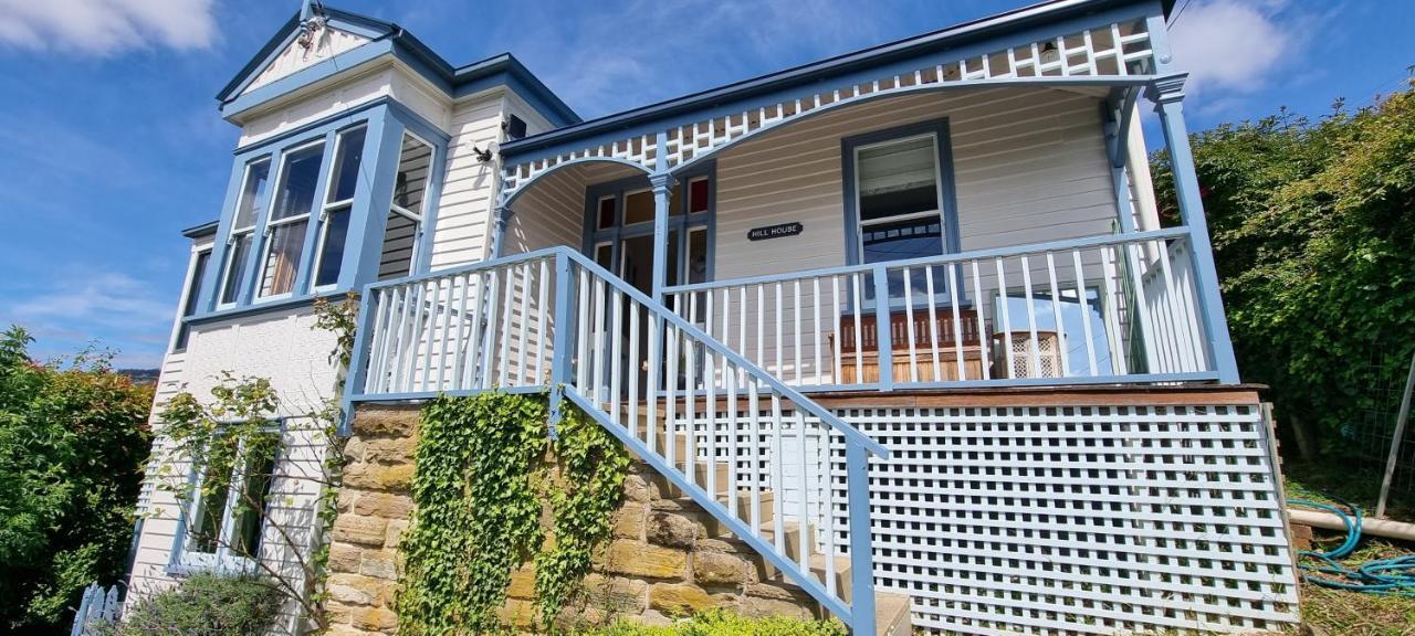 Hill House - Charming Home, Stunning Views Close To Holiday home Hobart