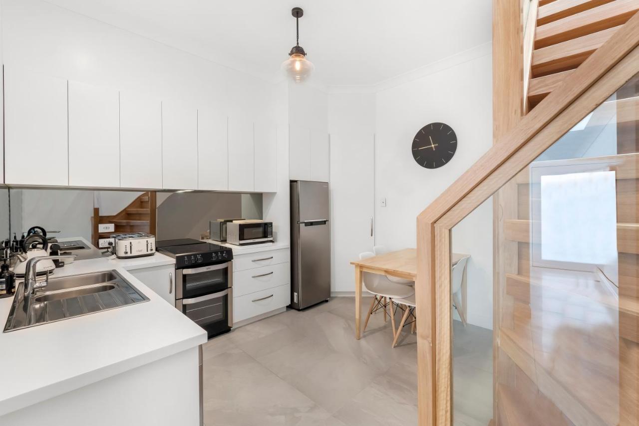 Brisbane Terrace - 3 Bedroom Inner - Free Parking Apartment Hobart