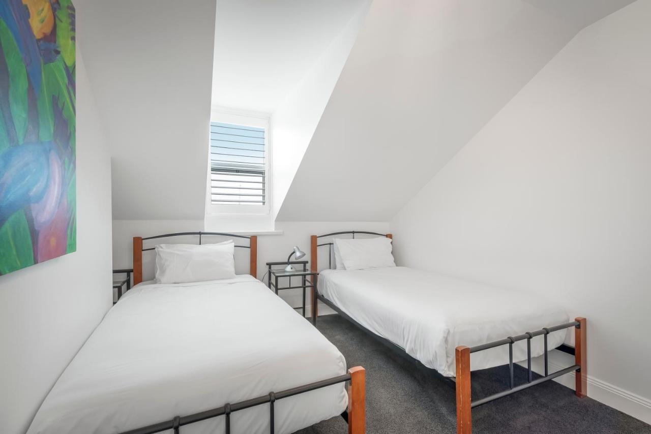 Brisbane Terrace - 3 Bedroom Inner - Free Parking Hobart