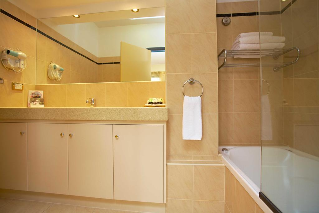 Aparthotel Quest Savoy 4*