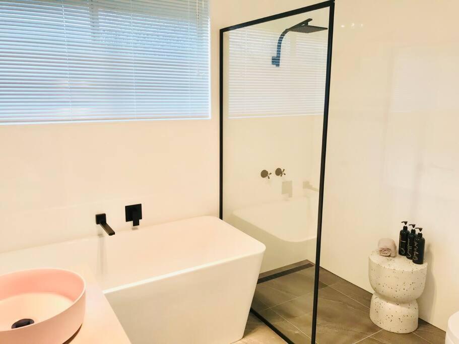 The Blush House Apartment *