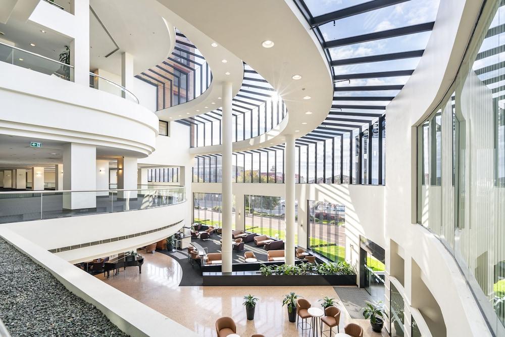 Hotel Grand Chancellor 4*