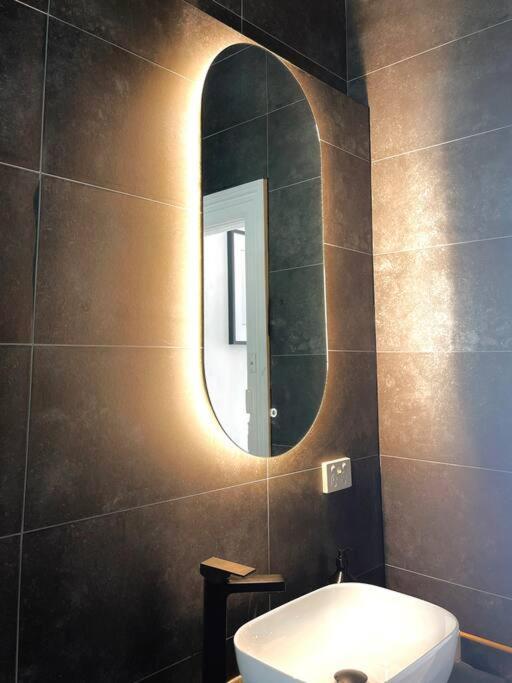 Villa Luxury Fringe