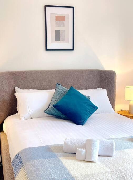 Luxury Fringe Villa Hobart