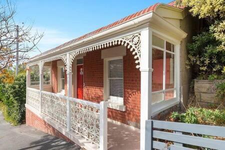Outstanding Quality Renovation Inner Holiday home *