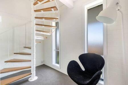 Holiday home House On The Hill With A View-sleeps 12 Hobart