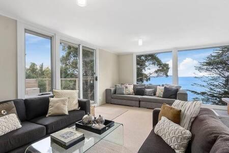 Hidden Bay Retreat-5 Bed- 15min To Holiday home