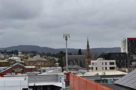 Holiday home Comfy With Carpark 2 Minutes To Cbd *