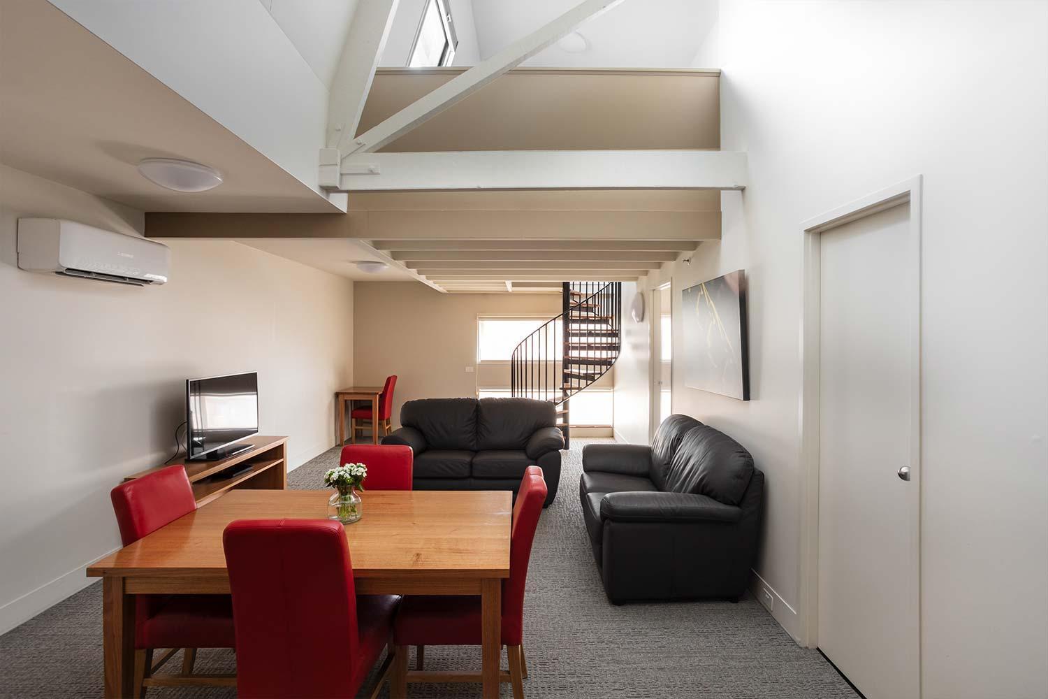 The Old Woolstore 4*