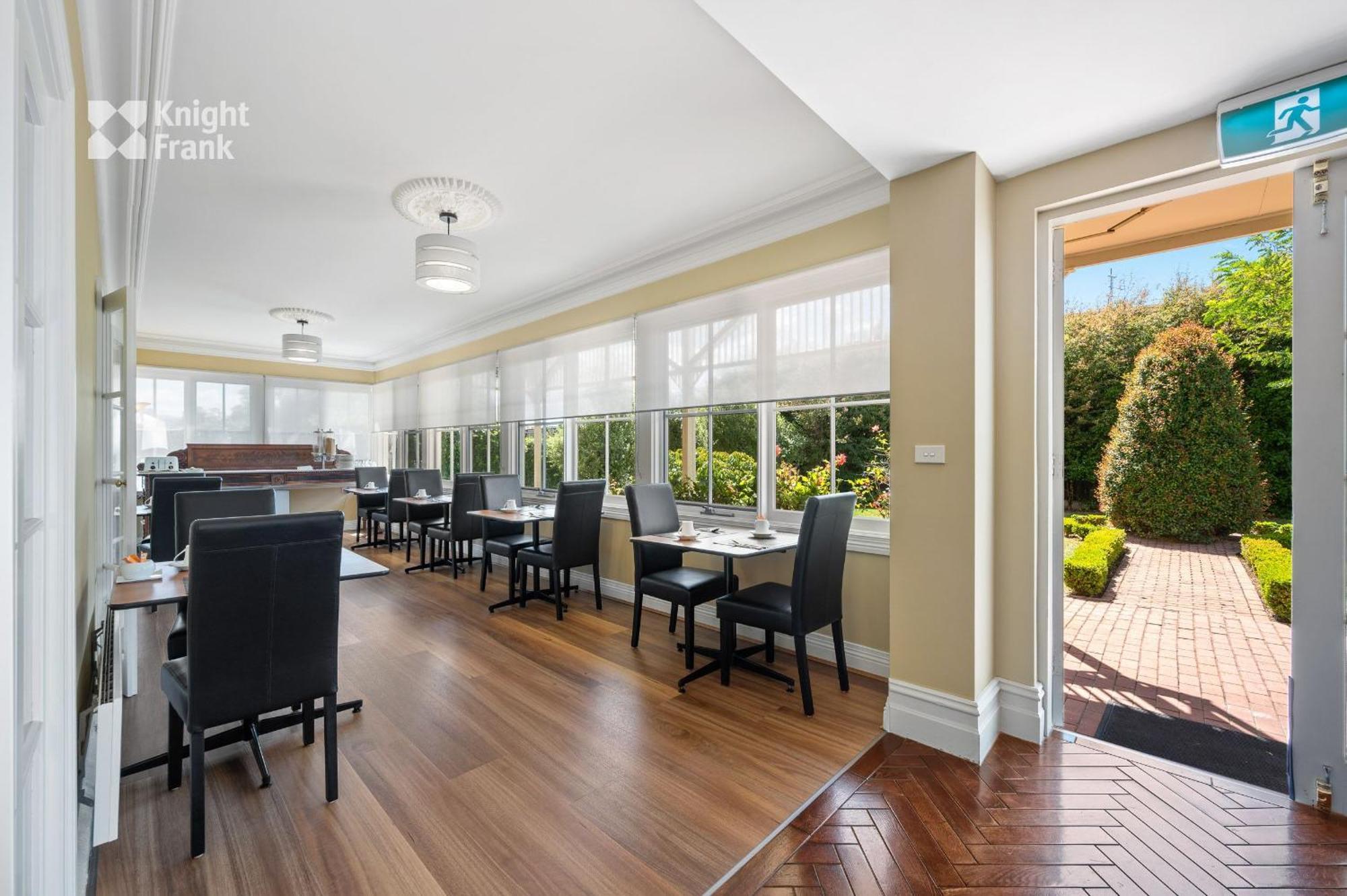 Bed & Breakfast Clydesdale Manor 4*