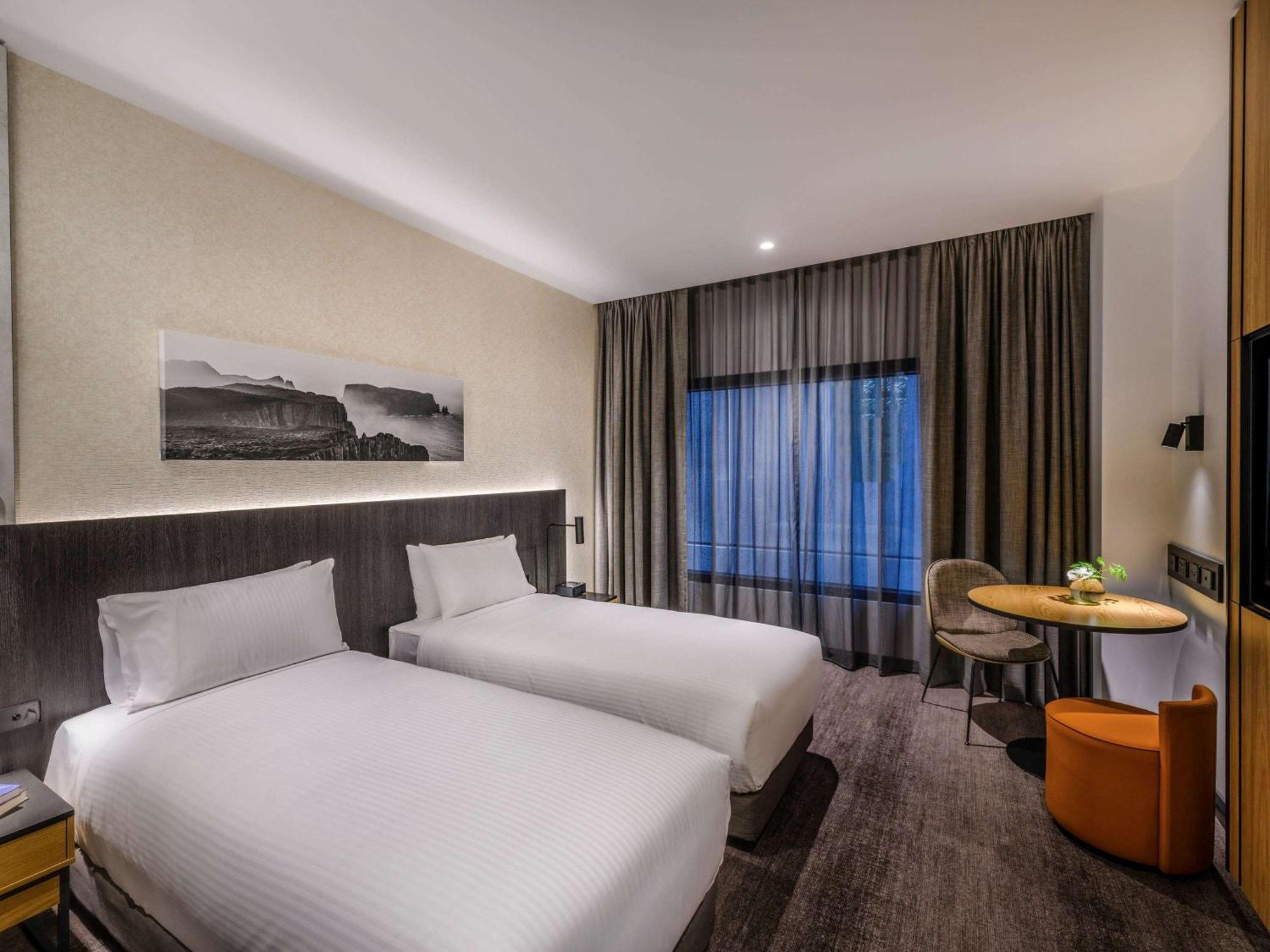 Hotel Moevenpick 4*