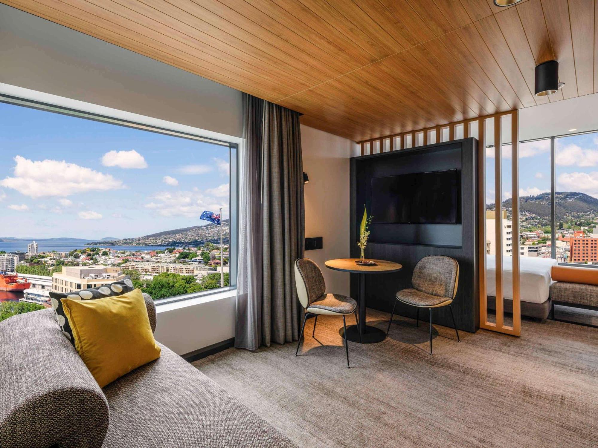 Moevenpick 4* Hobart