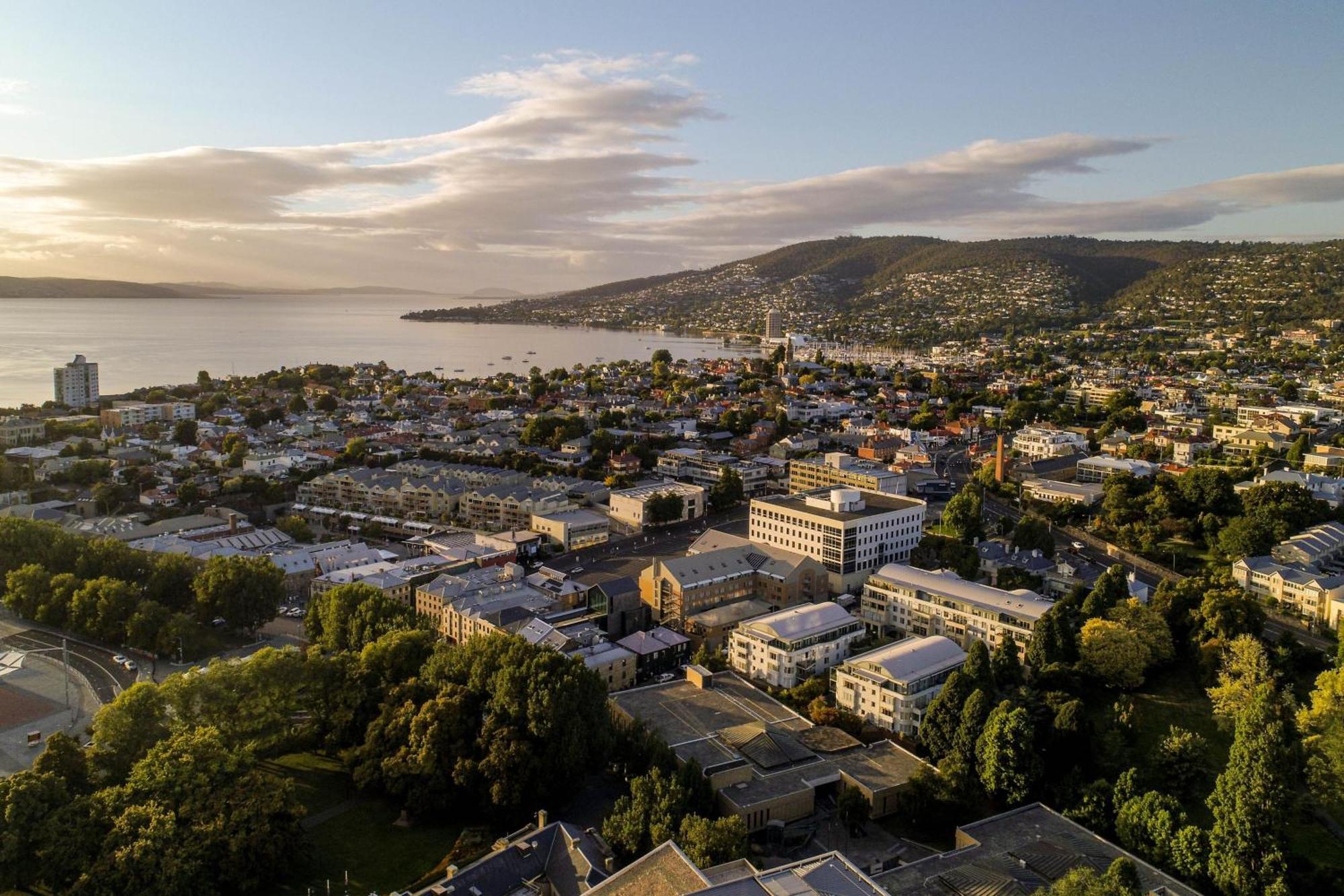 The Tasman, A Luxury Collection Hotel, 5*