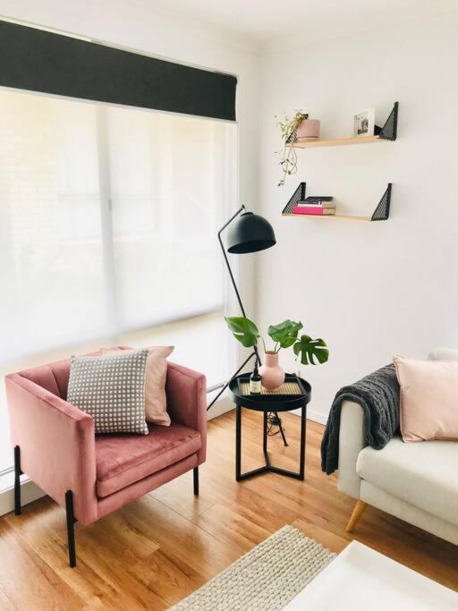 The Blush House Apartment *
