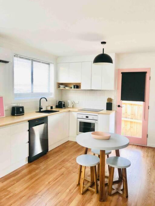 Apartment The Blush House