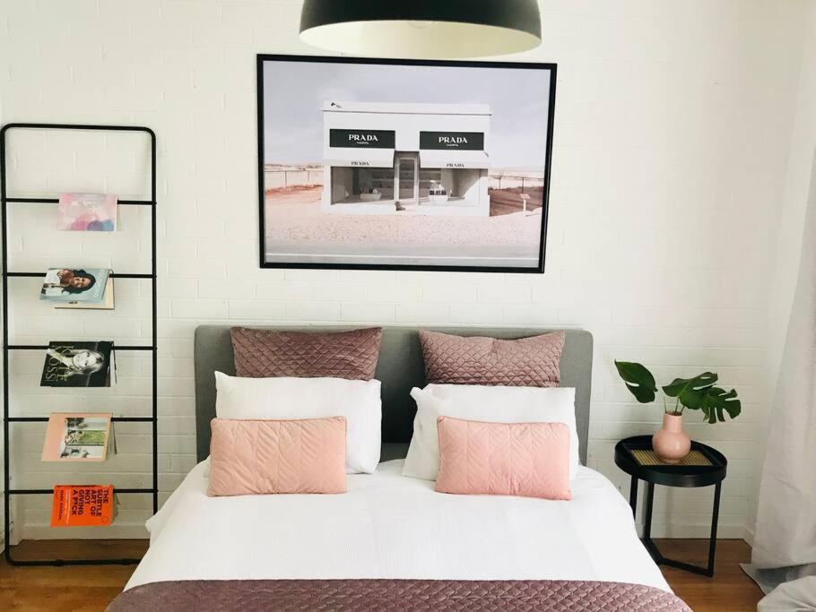 The Blush House Apartment