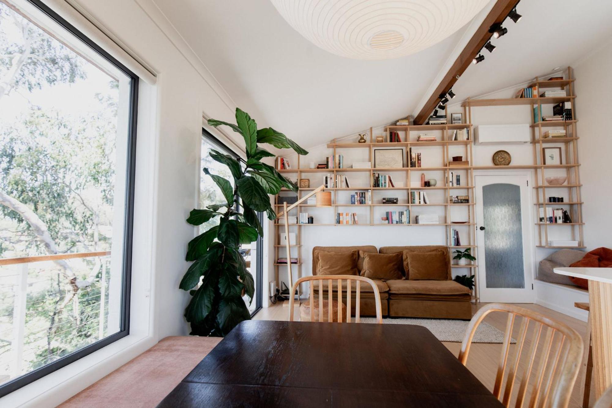 Trendy In The Heart Of West Hobart