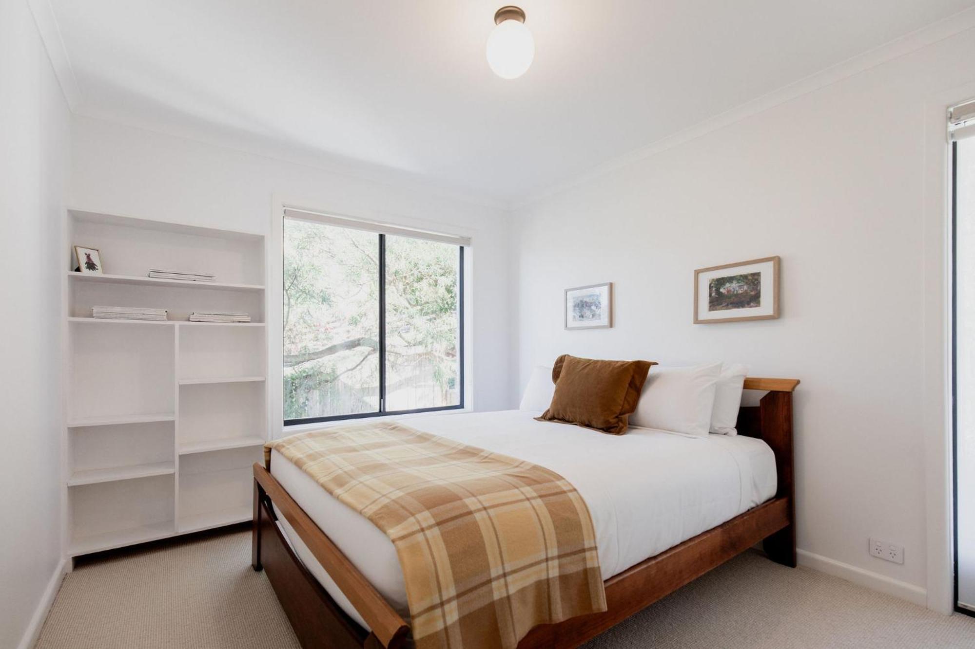 Trendy In The Heart Of West Apartment Hobart