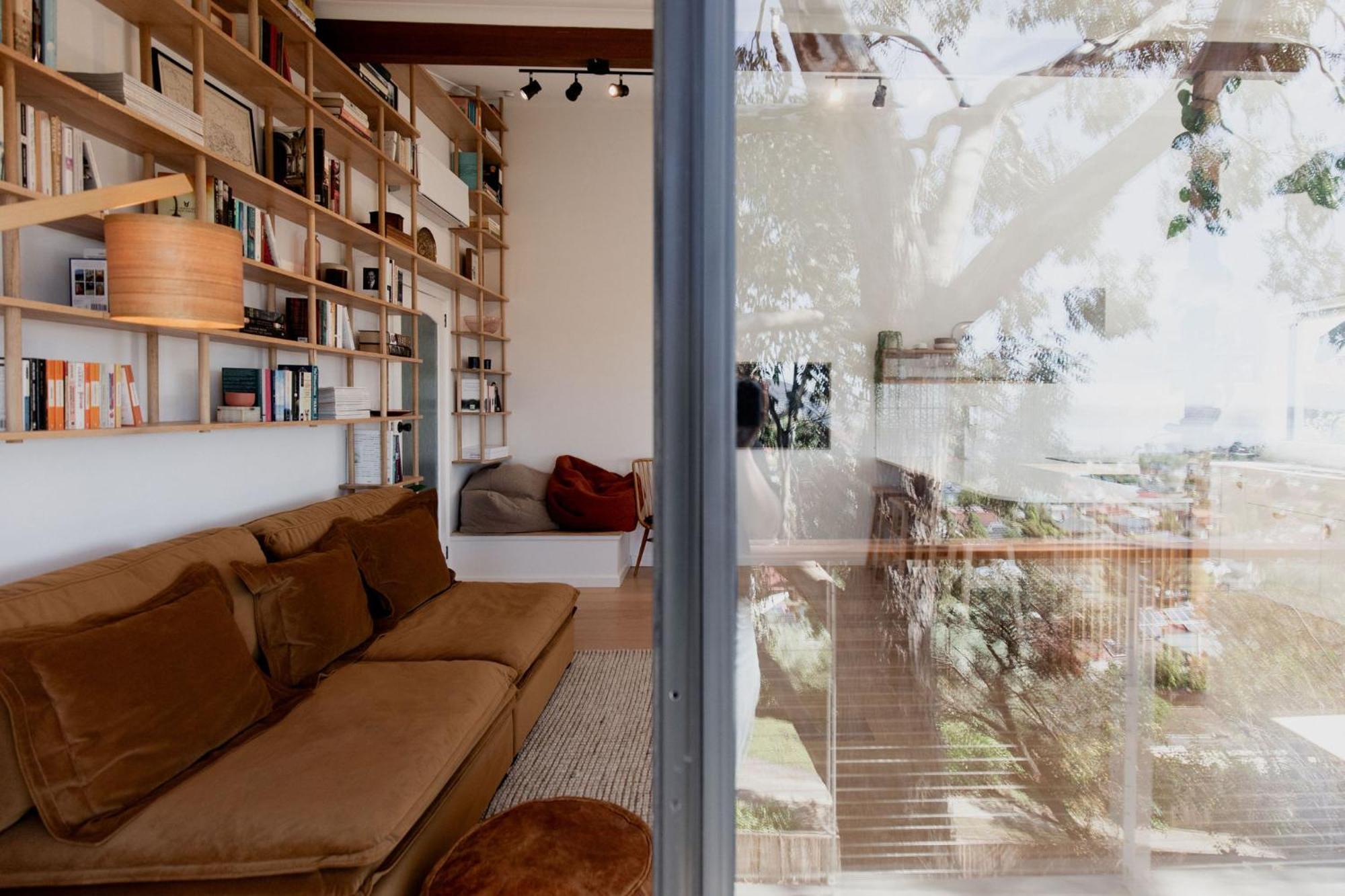 Trendy In The Heart Of West Apartment *