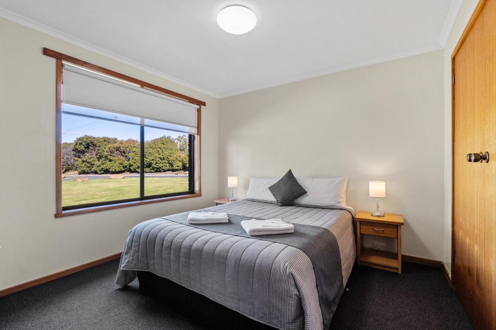 Aparthotel Riverfront &
