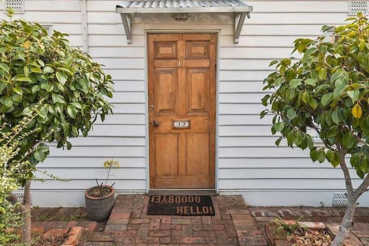Irresistible Renovated 1840 Inner-city Hobart