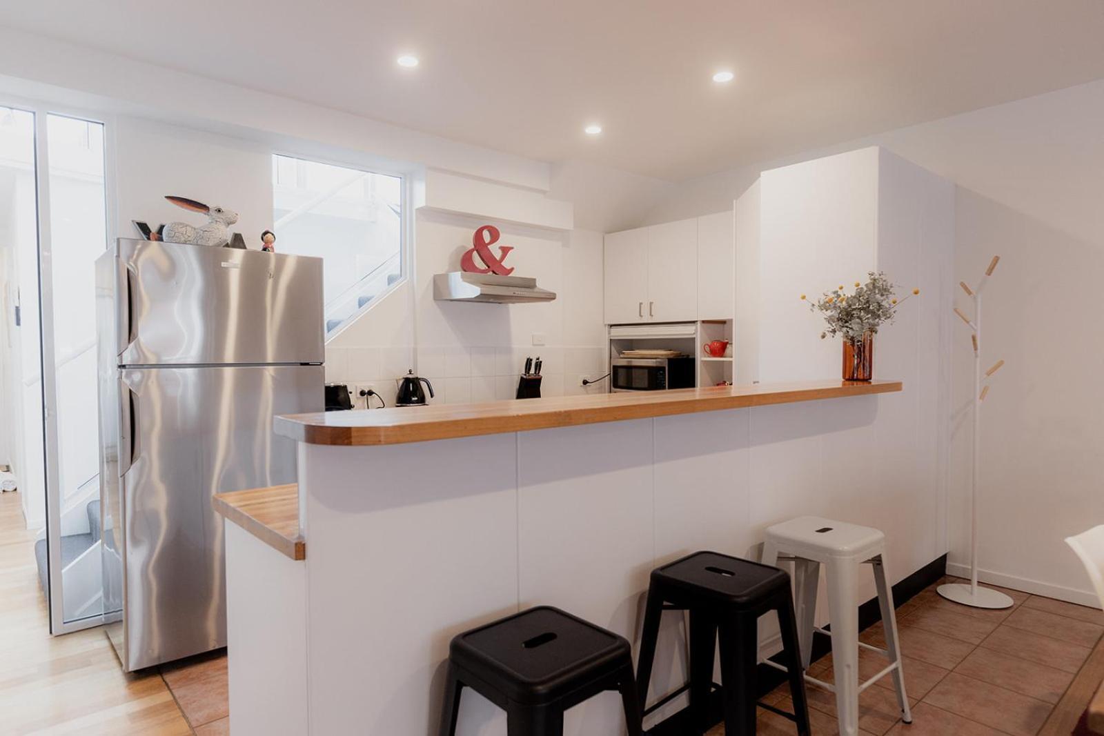 Spacious Modern Terrace In The Heart Of Cbd Apartment