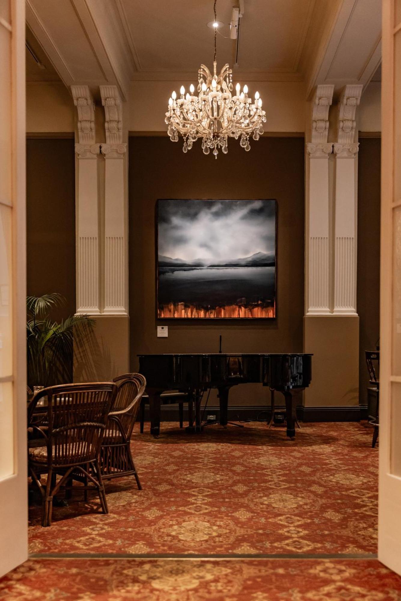 Hadley's Orient Hotel