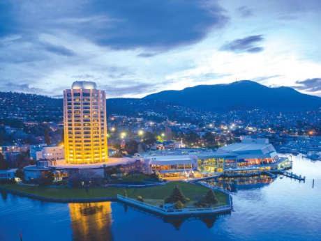 Modern 1 Bed-walk Casino Riverfront 5 Mins To Cbd Apartment