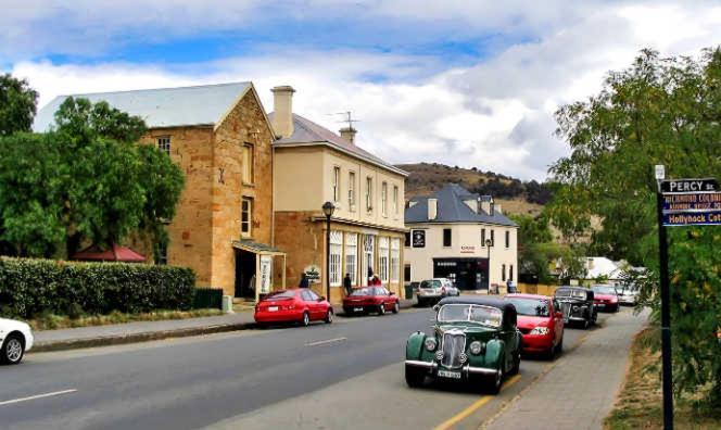 The Baker's In The Heart Of Richmond Sleeps 6 Holiday home Hobart