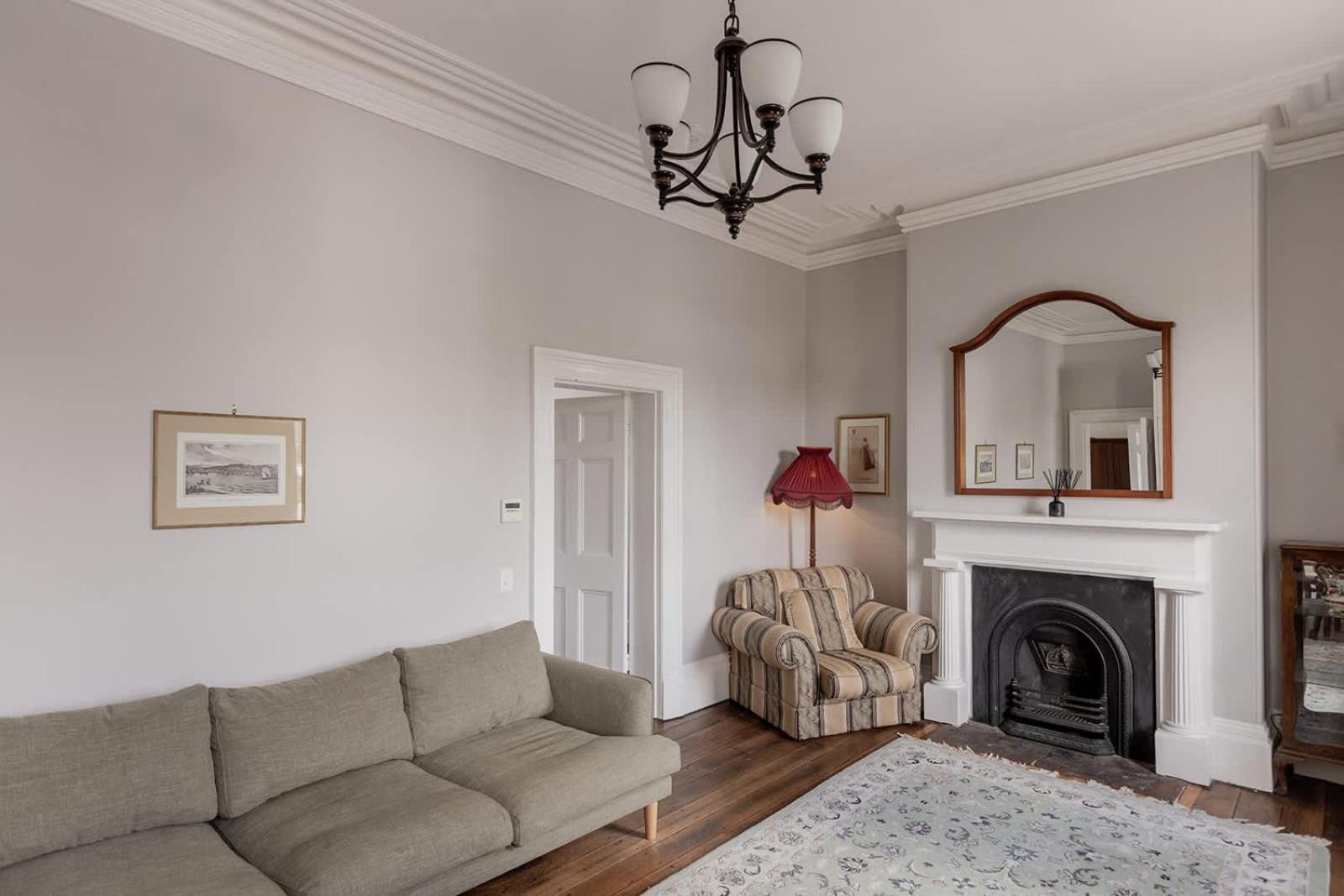 Parlour 258 * Hobart