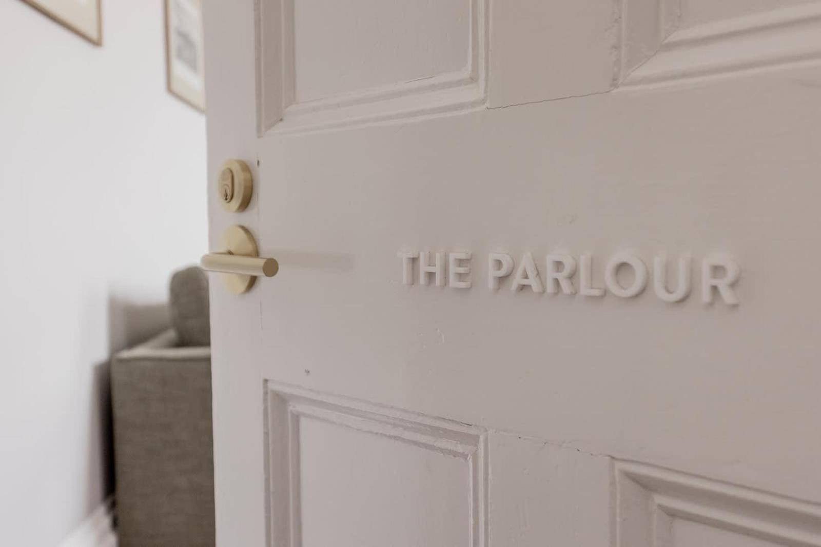 Parlour 258 * Hobart