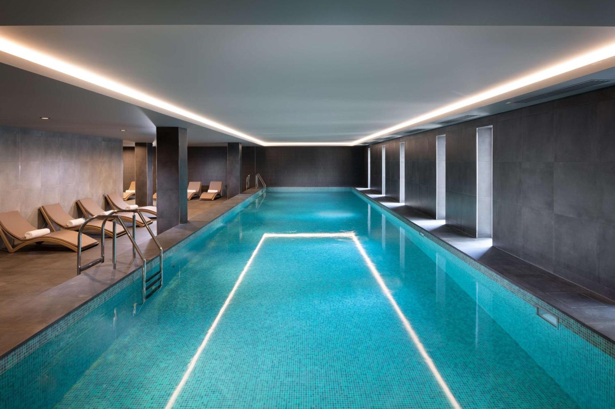 Doubletree By Hilton Hotel