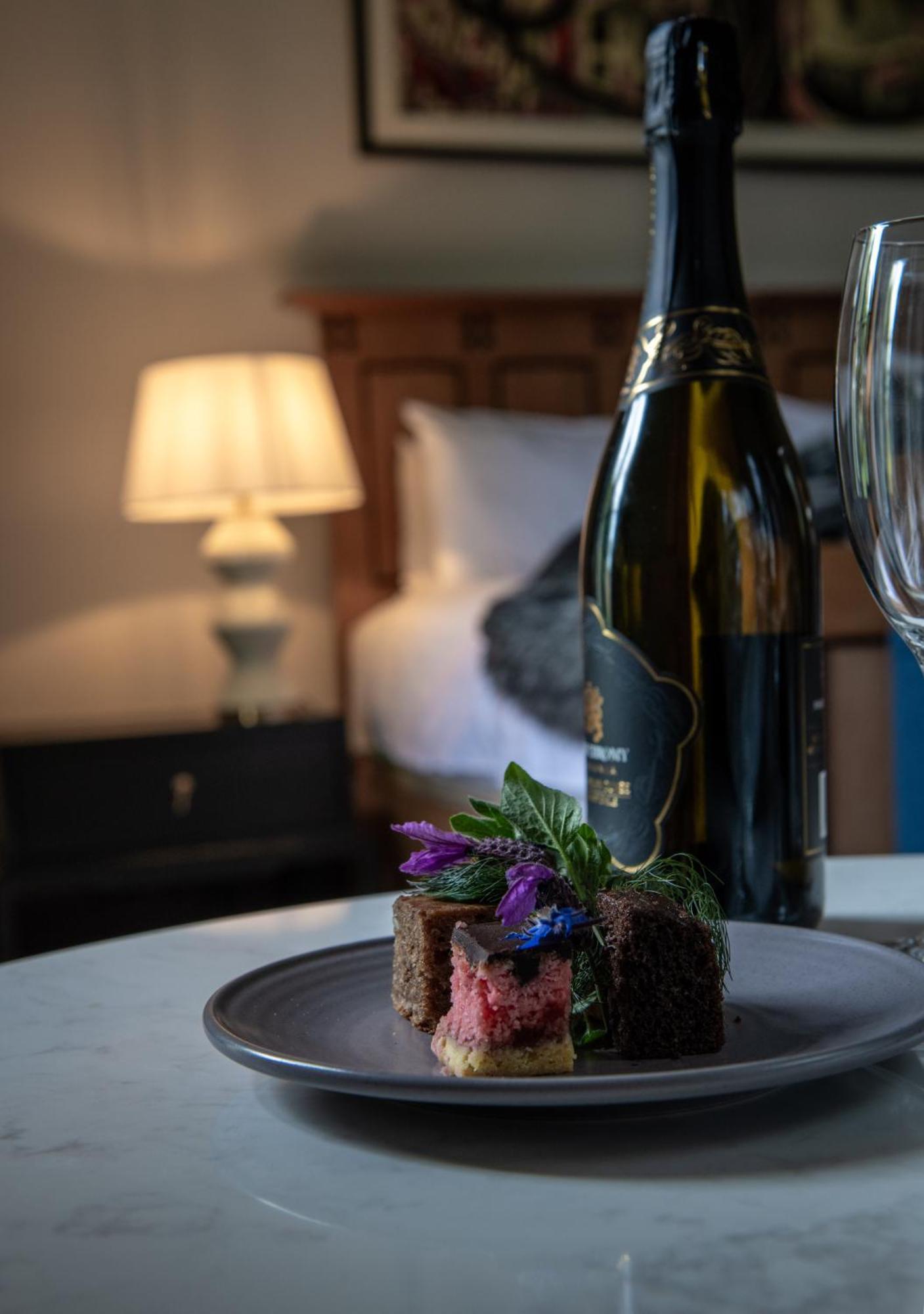 Hotel Islington