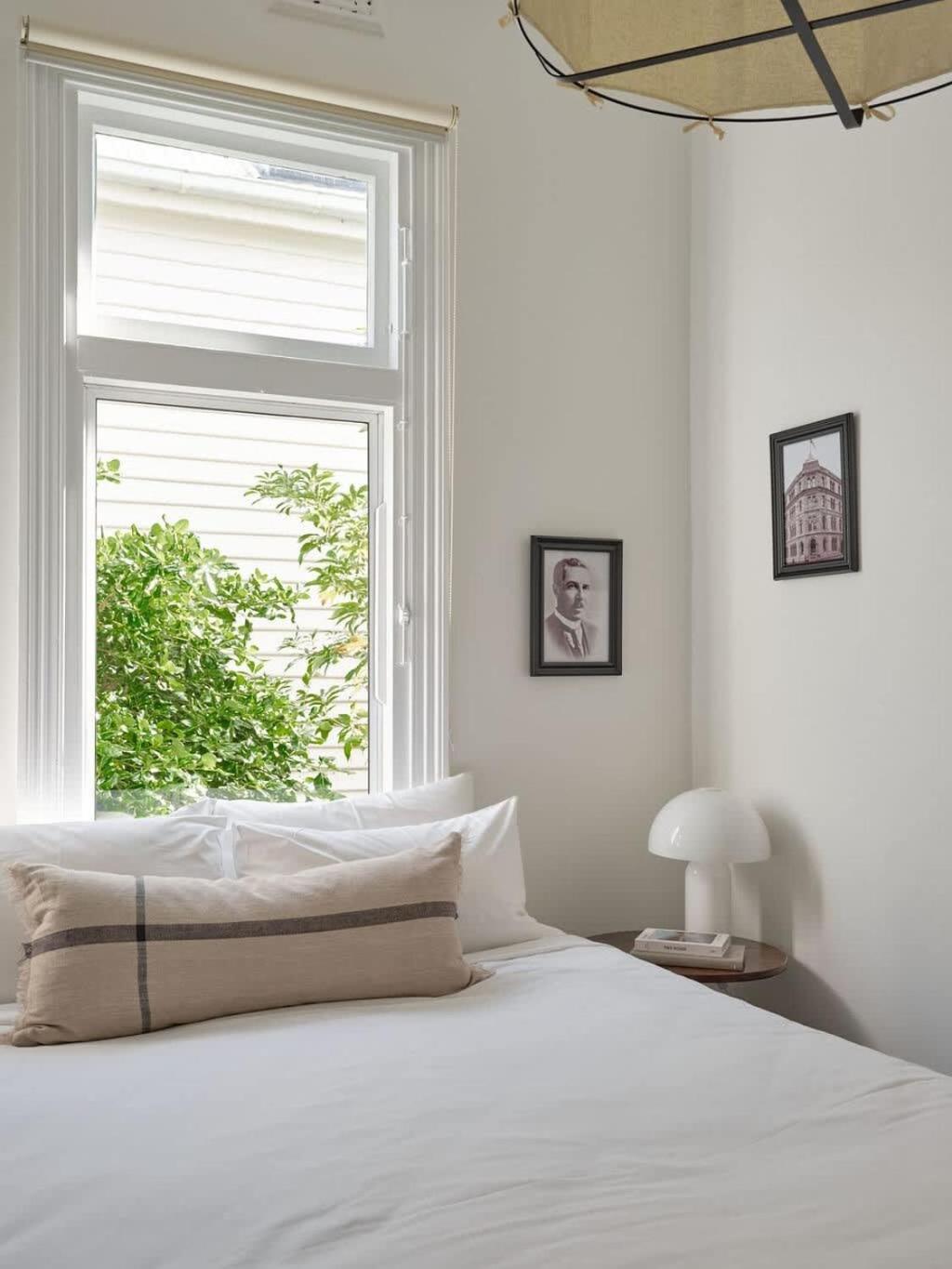 Apartment Sunny Spacious Three Bedroom With Views