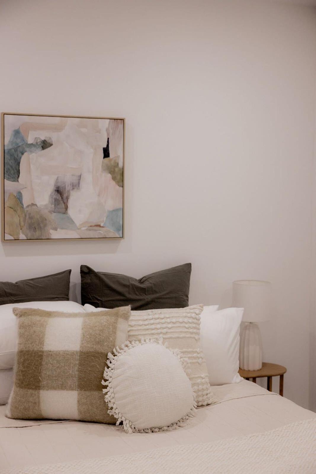 Stylish In Hobart's Cbd Apartment
