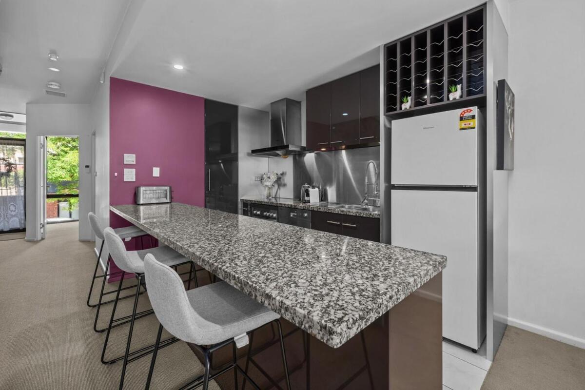 Luxury Free Parking Apartment
