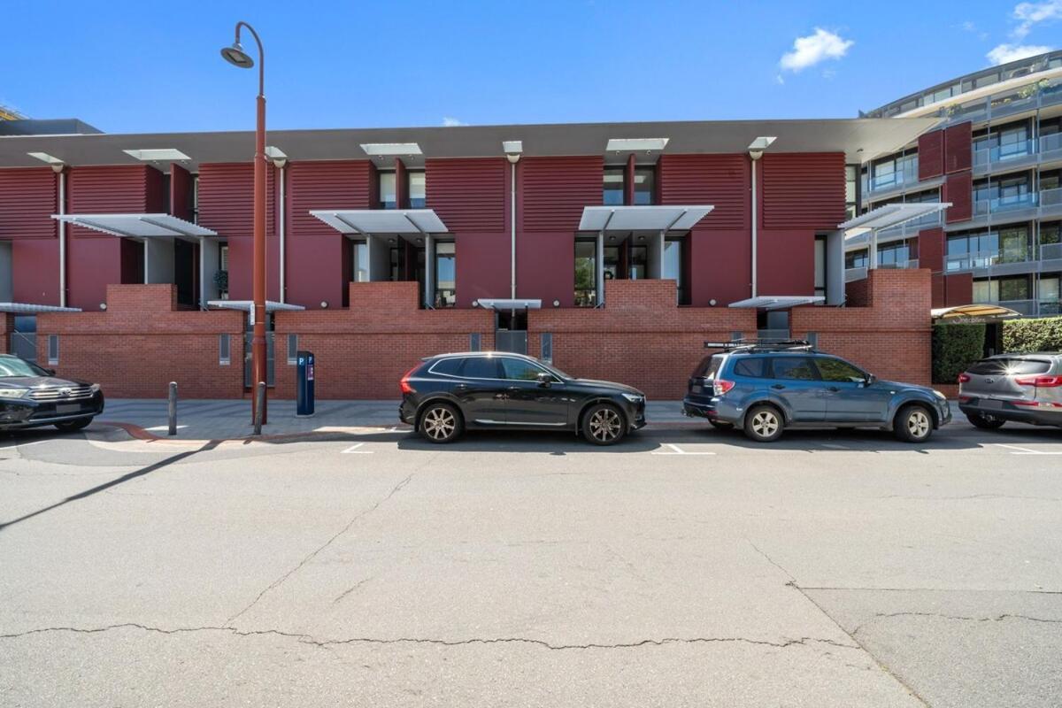 Luxury Free Parking Apartment Hobart