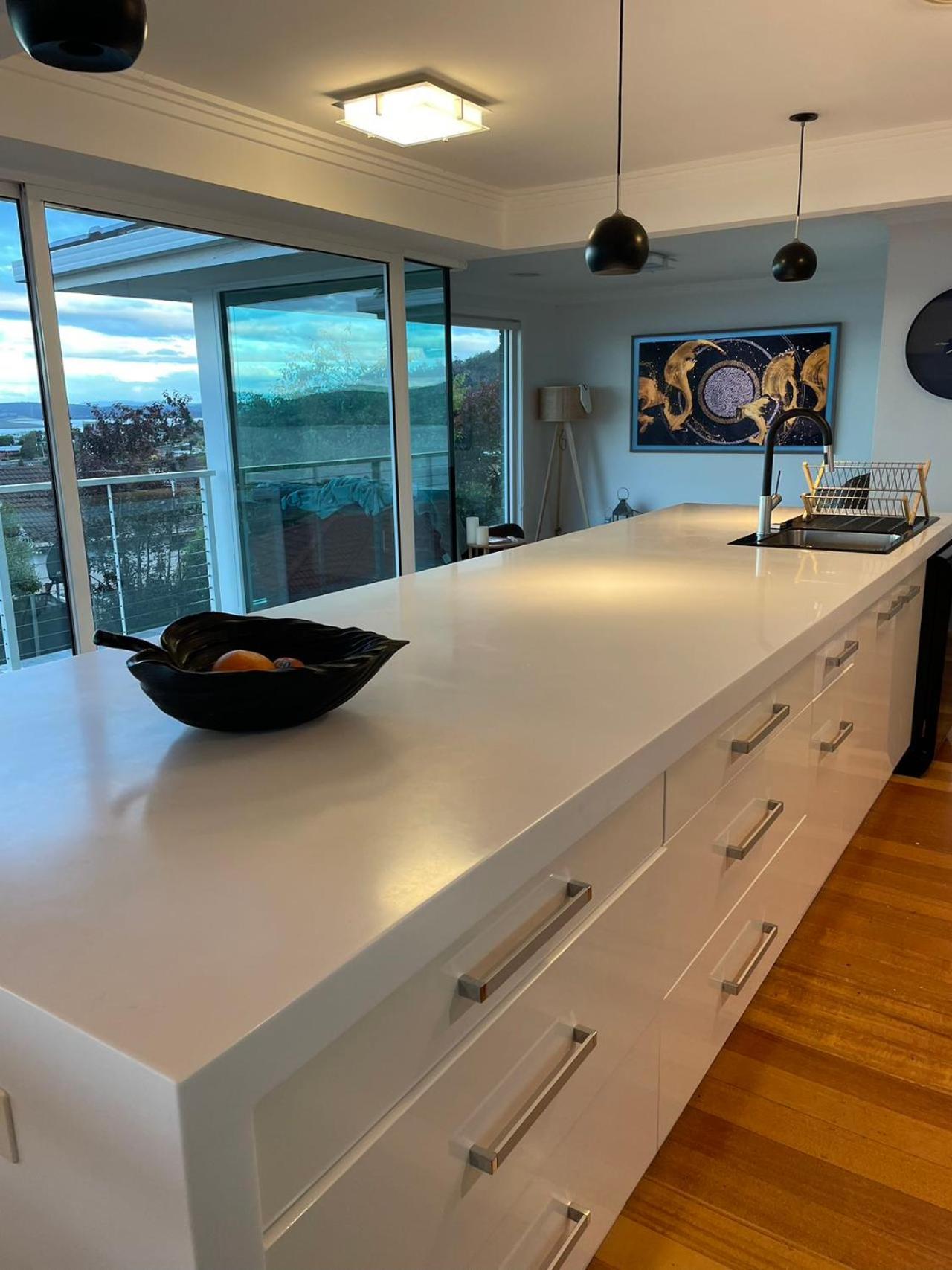 Lipscombe Escape Panoramic Views Luxury And Space *