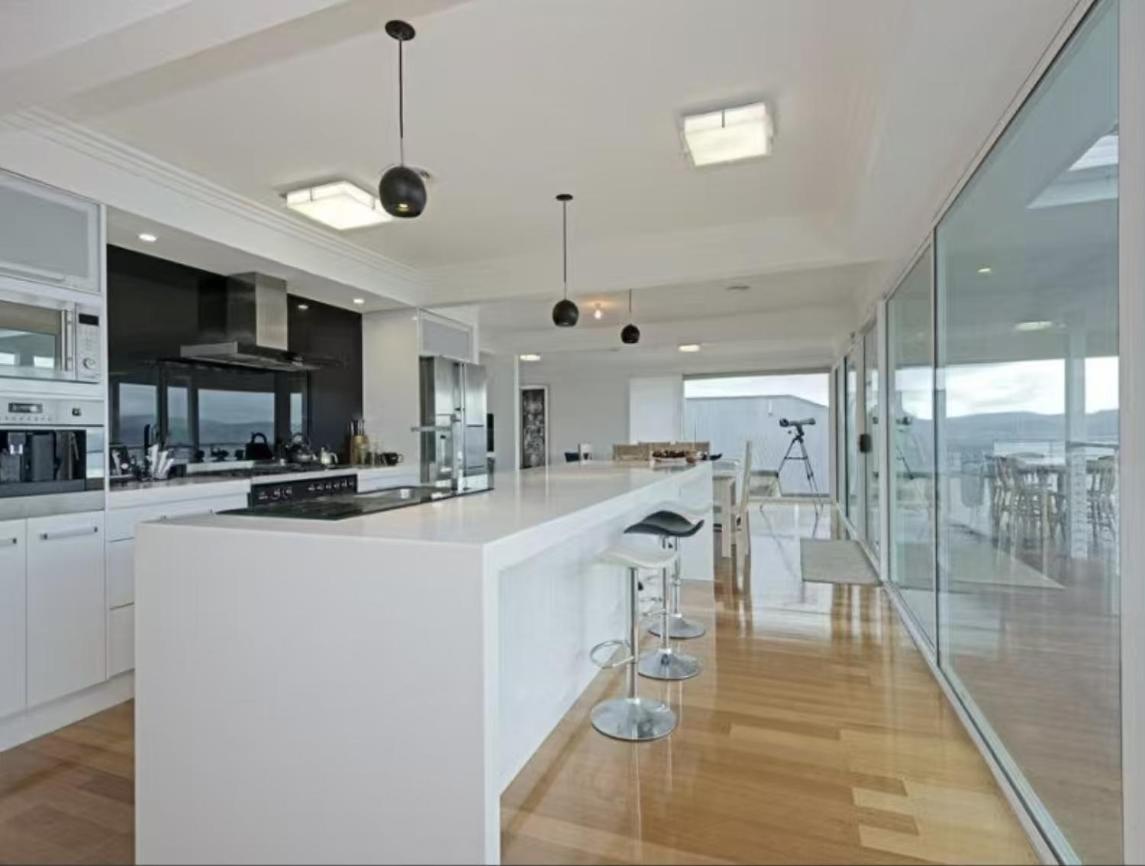 Villa Lipscombe Escape Panoramic Views Luxury And Space
