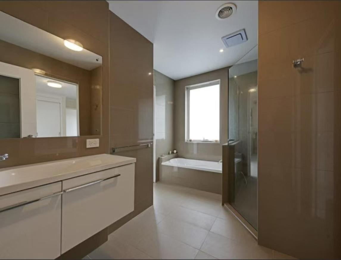 Lipscombe Escape Panoramic Views Luxury And Space Villa