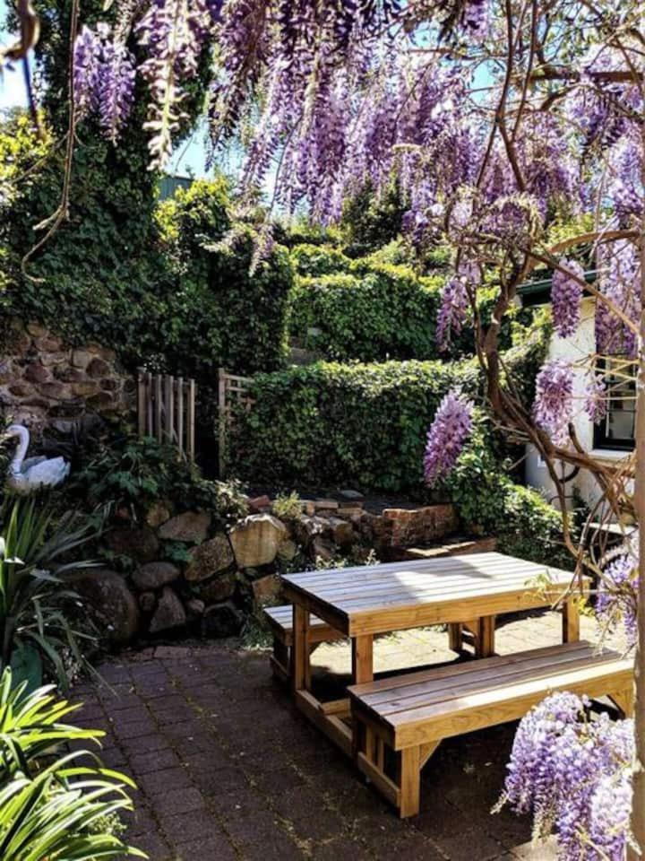 Bostane On West Hill Holiday home Hobart
