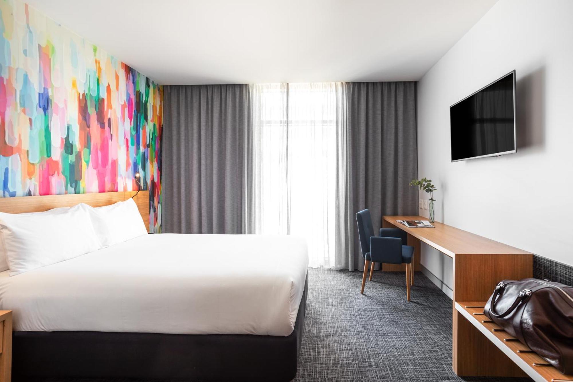 Ibis Styles 4*