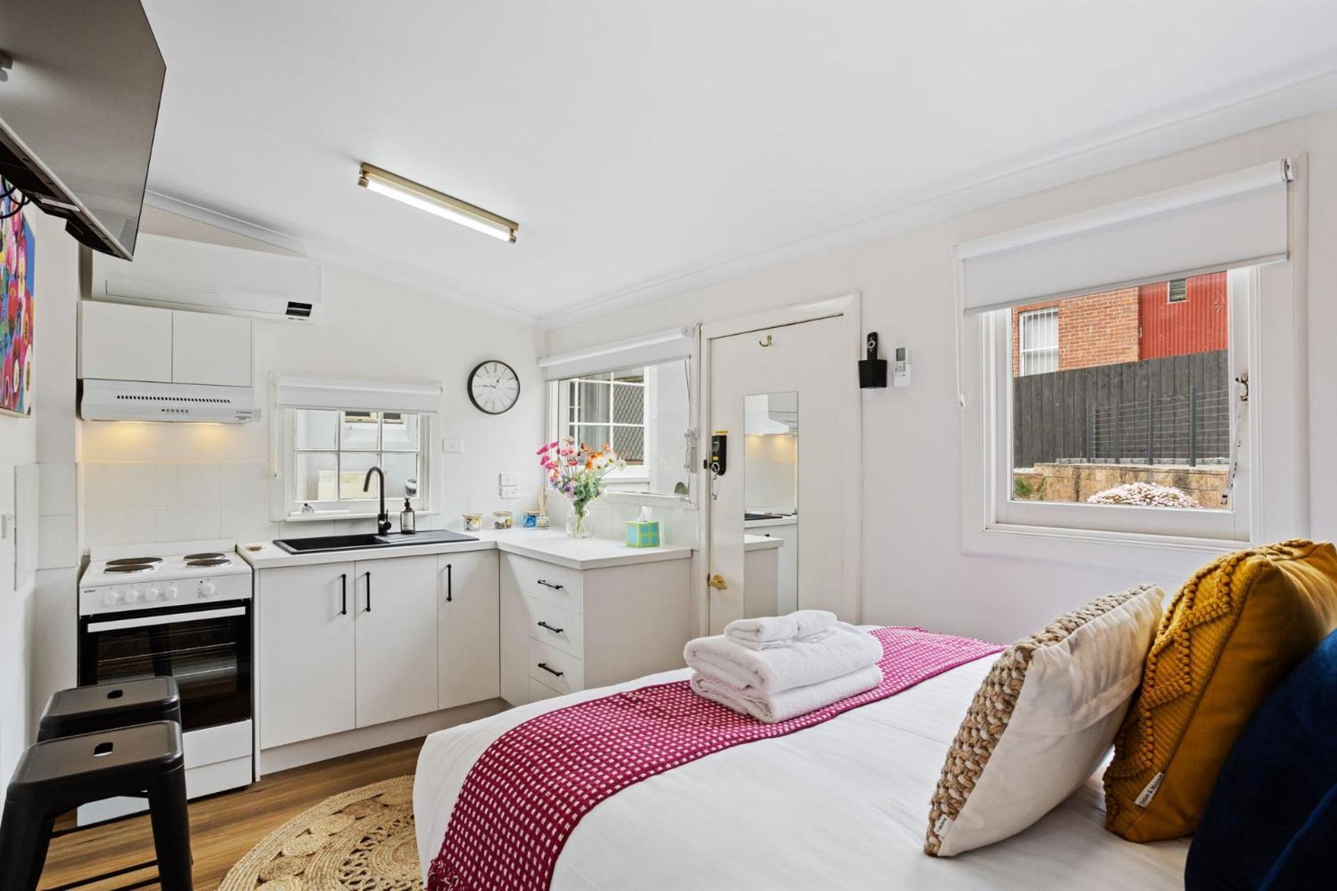 Warneford House Stylish Inner Living Holiday home