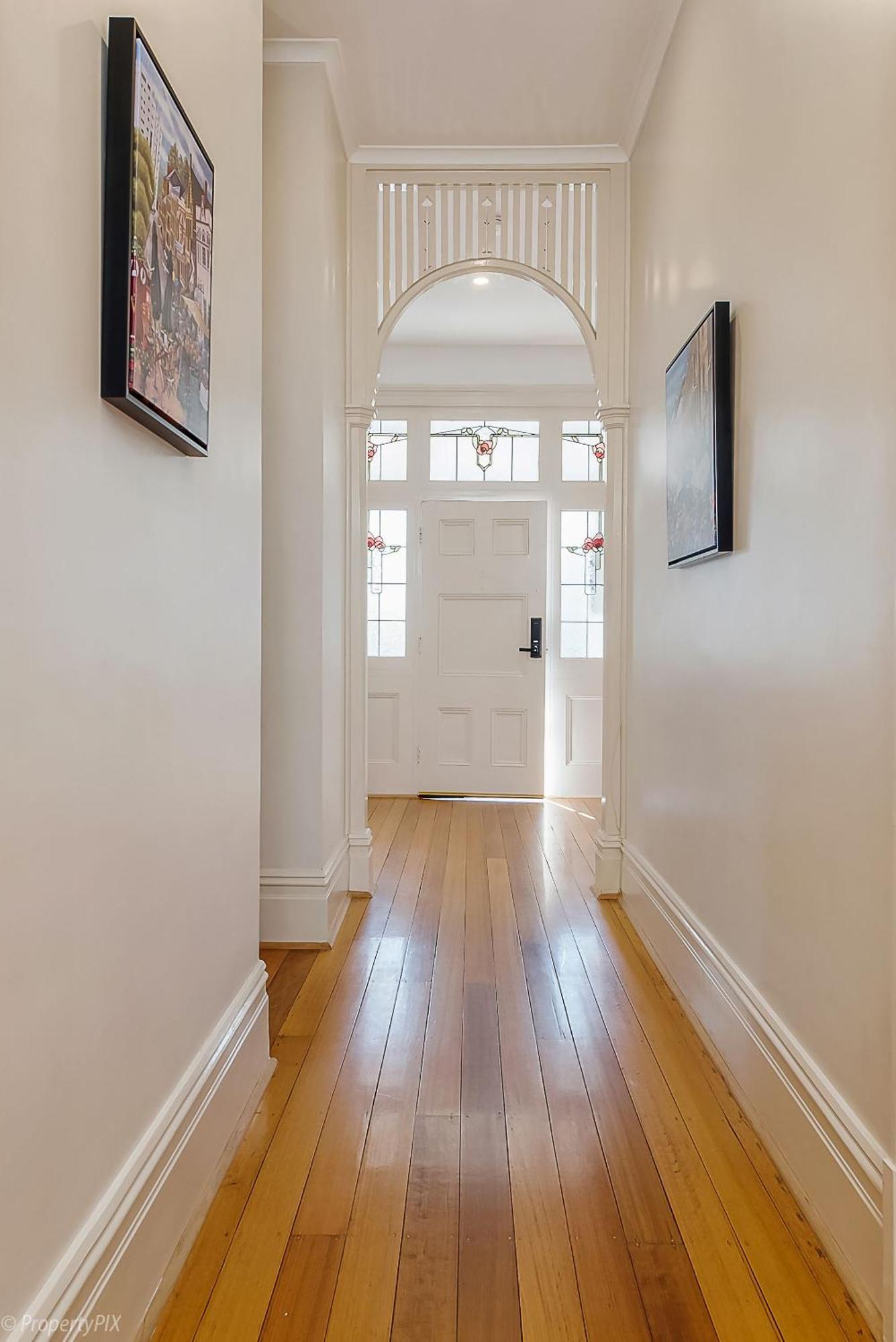 Warneford House Stylish Inner Living Holiday home Hobart