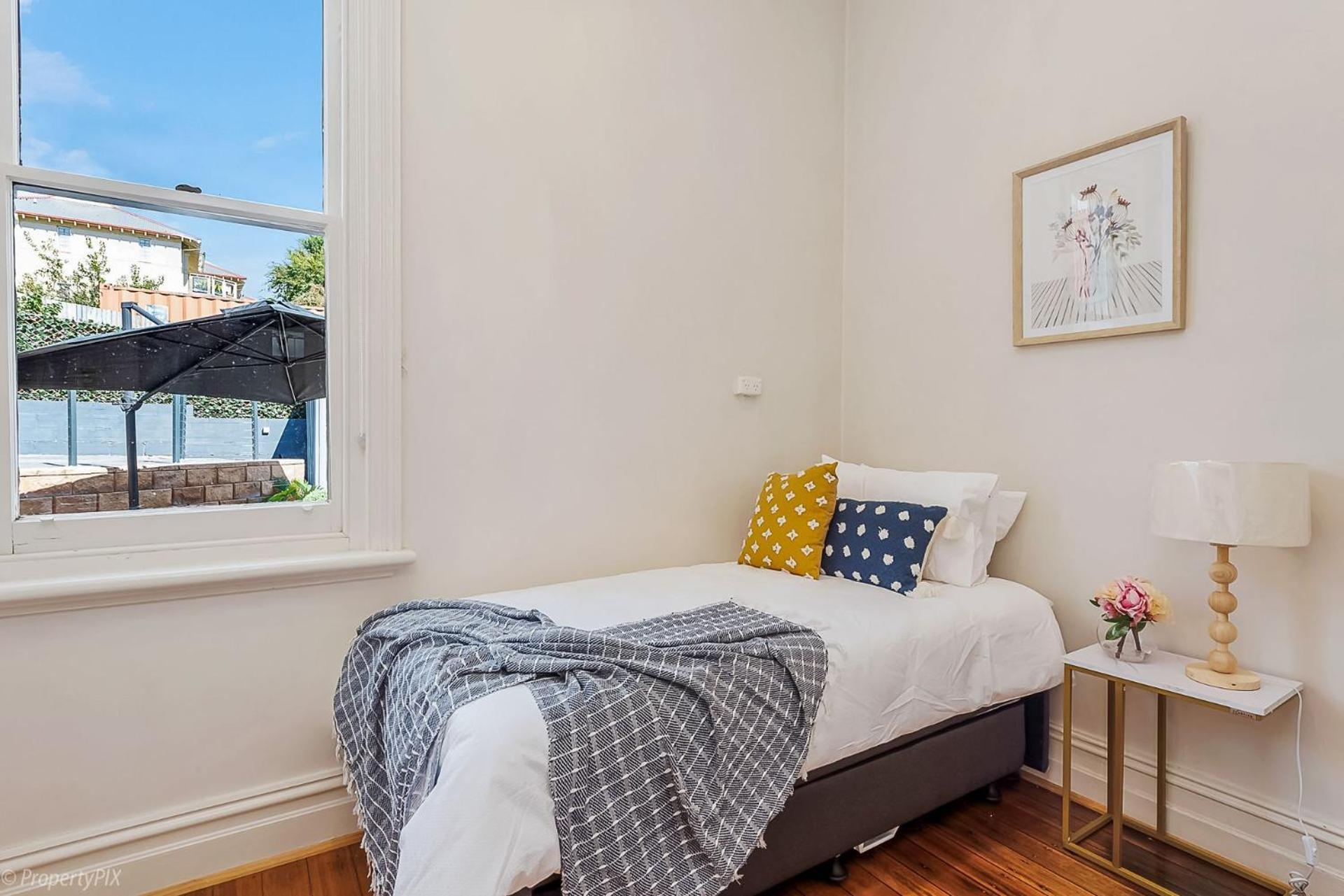 Warneford House Stylish Inner Living Holiday home