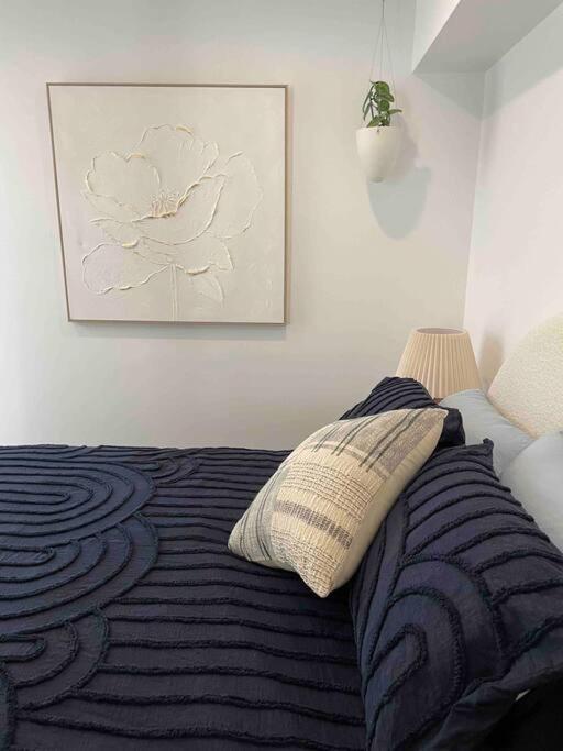 Pad With Off Street Parking Apartment