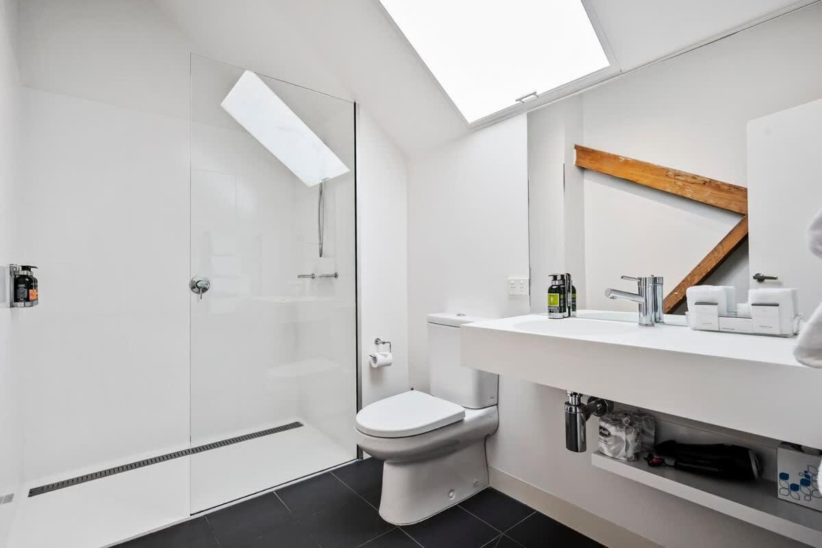 Gibson Mill Penthouse With Private Balcony - 302 * Hobart