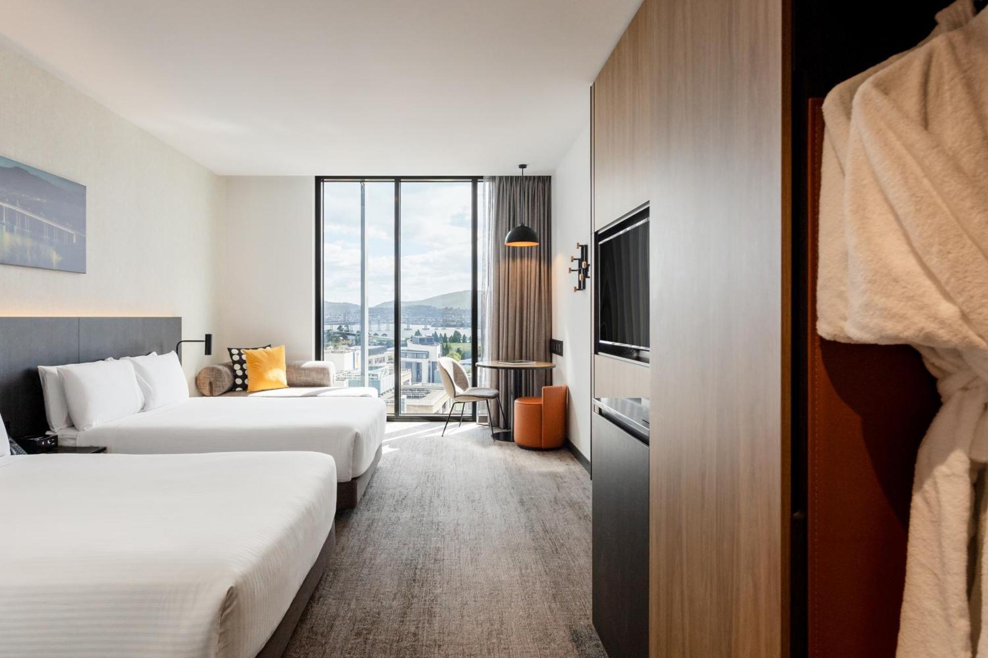 Moevenpick Hotel 4*